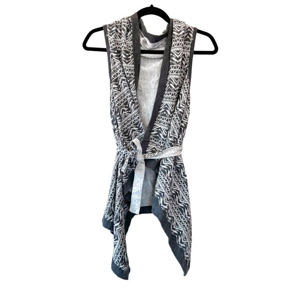 Ivivva from Lululemon Wrap with Attitude Reversible Sweater Vest